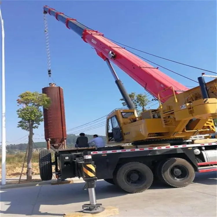 竹山专业吊车租赁多少钱