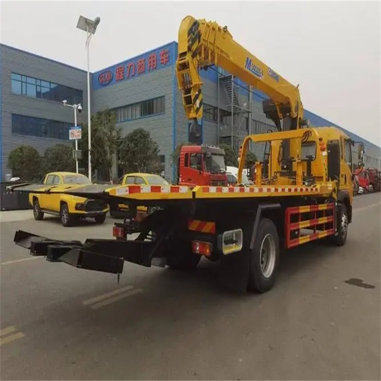 竹山附近小随车吊出租电话，轻松解决搬运烦恼