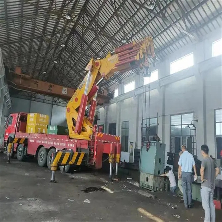 竹山速查！附近自卸吊车租赁电话及租赁全攻略